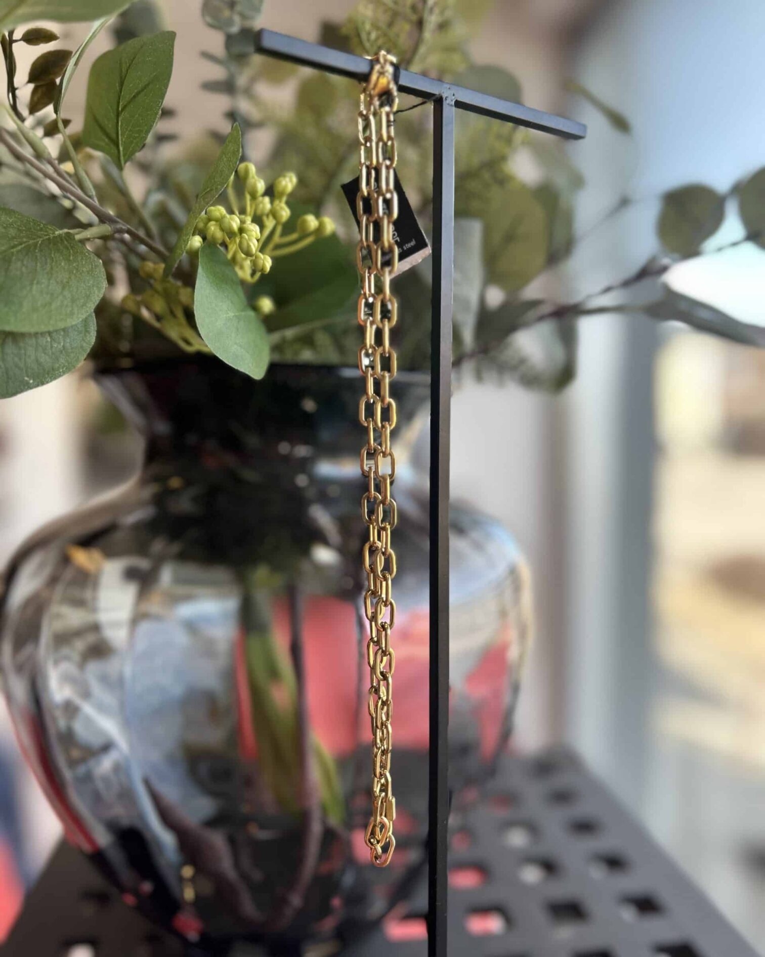 Nova short necklace