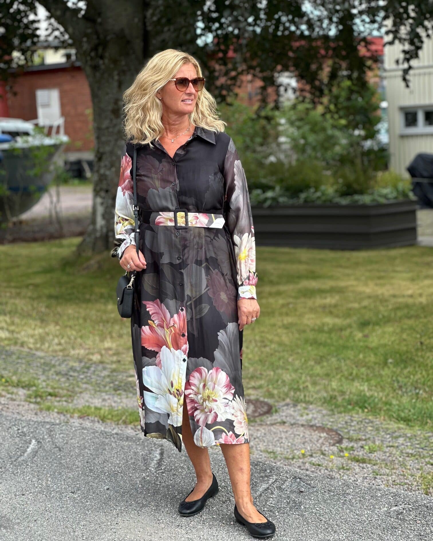 Printed midi dress w belt